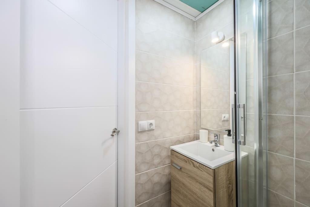 מדריד Luxe Apartment In Tetuan מראה חיצוני תמונה